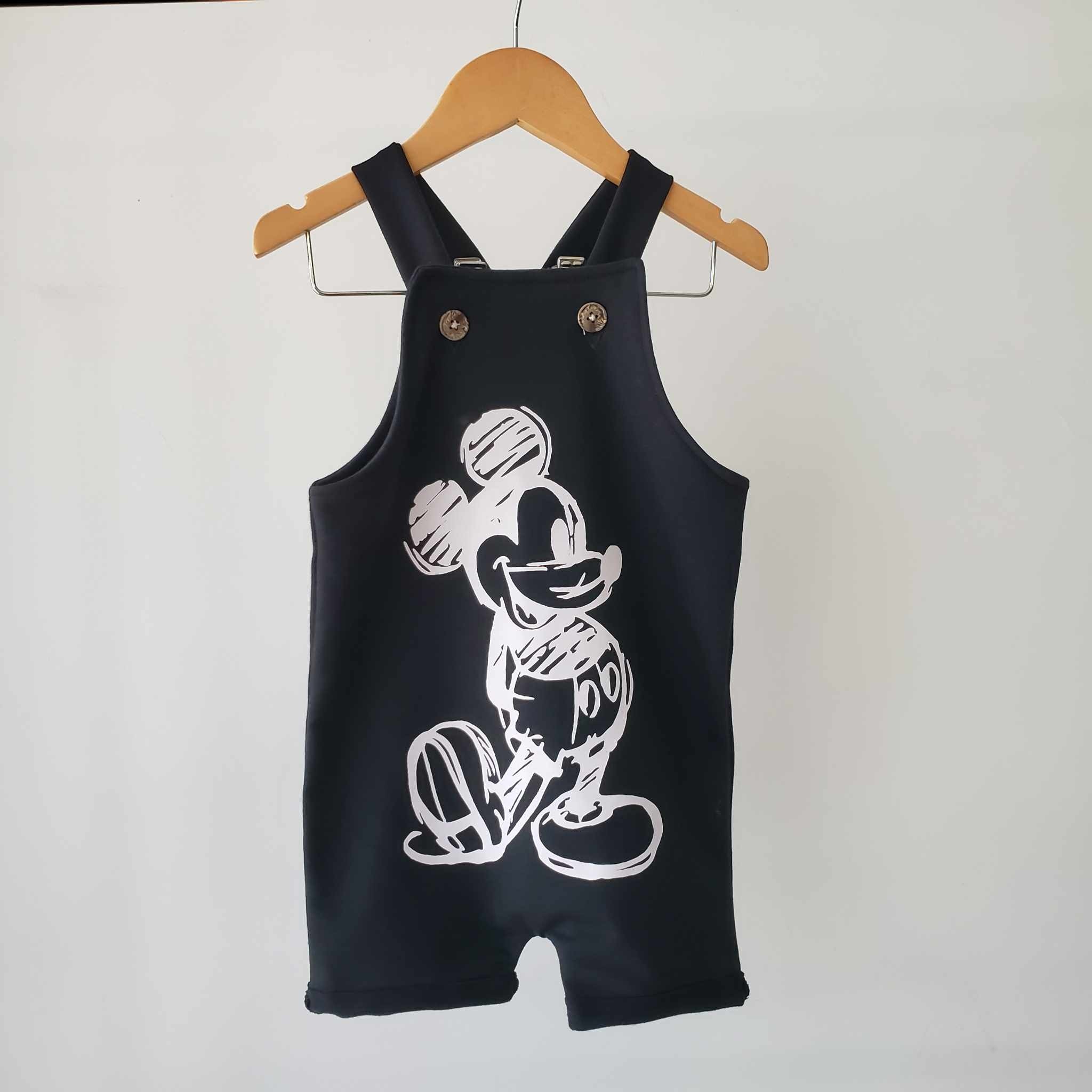 Jardineira preta mickey lapis