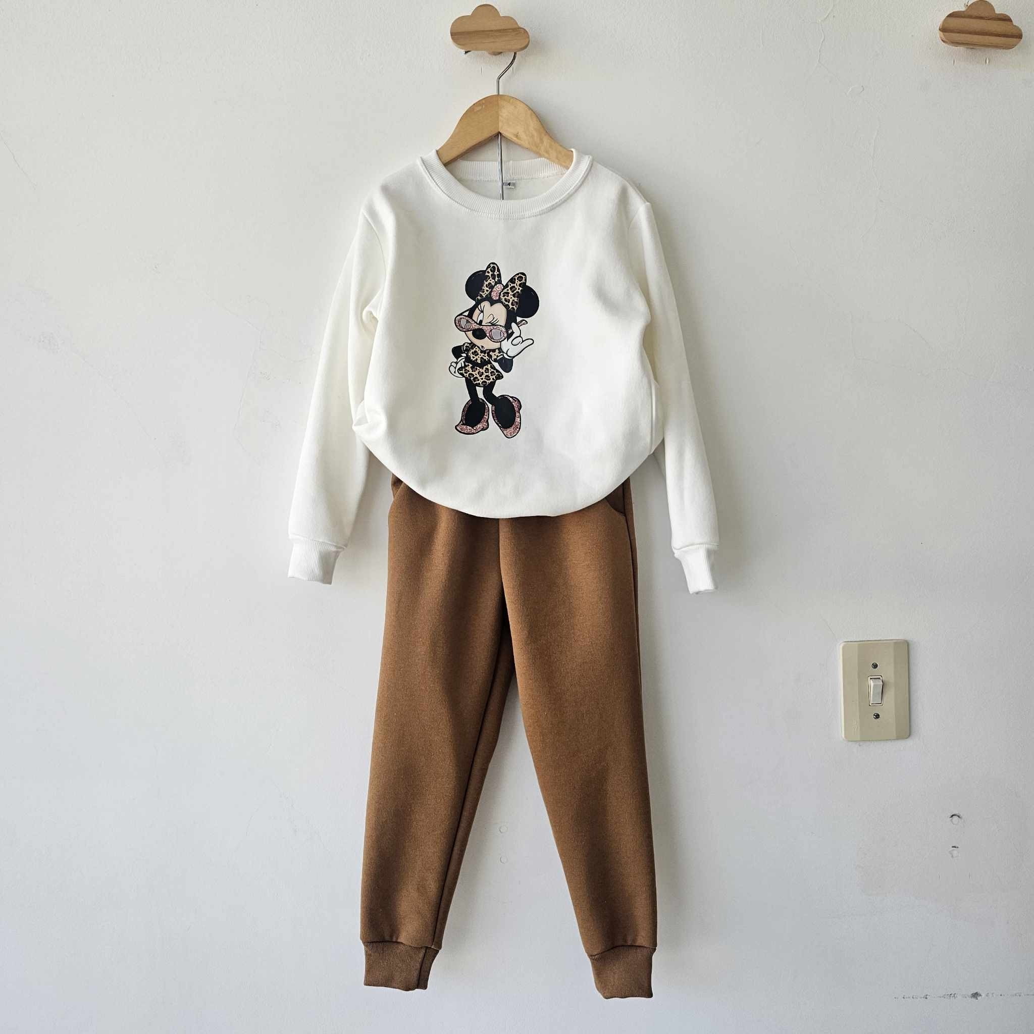 Conjunto moletom minnie oncinha