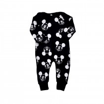 Macacão Meia Malha Preto Vários Mickeys