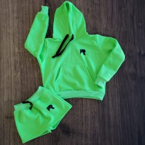 Conjunto moletom verde neon shorts saia 