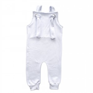 Jardineira Calça Saruel com Ilhós Branca